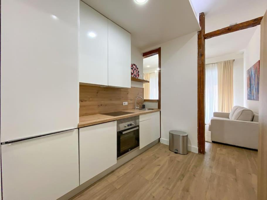 New Lavapies Spacious Flat, 2 Bedrooms And 2 Balconies Madrid Esterno foto
