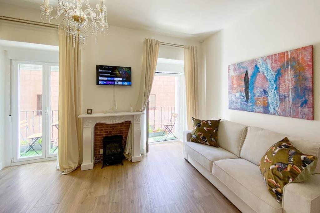 New Lavapies Spacious Flat, 2 Bedrooms And 2 Balconies Madrid Esterno foto